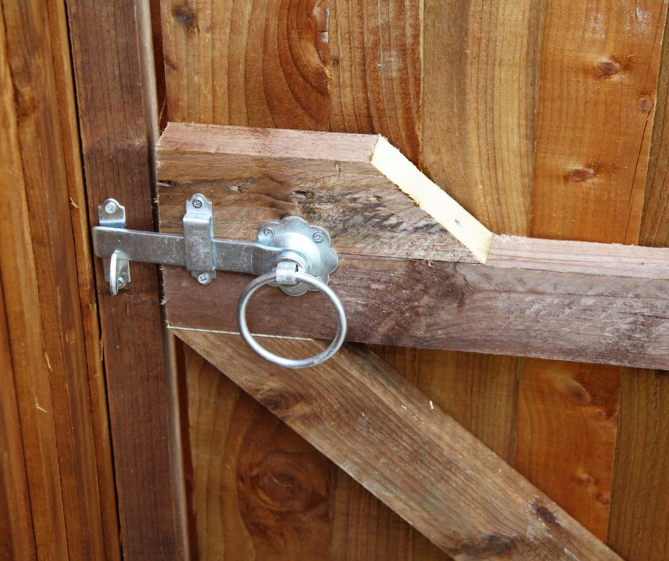 GATE HARDWARE