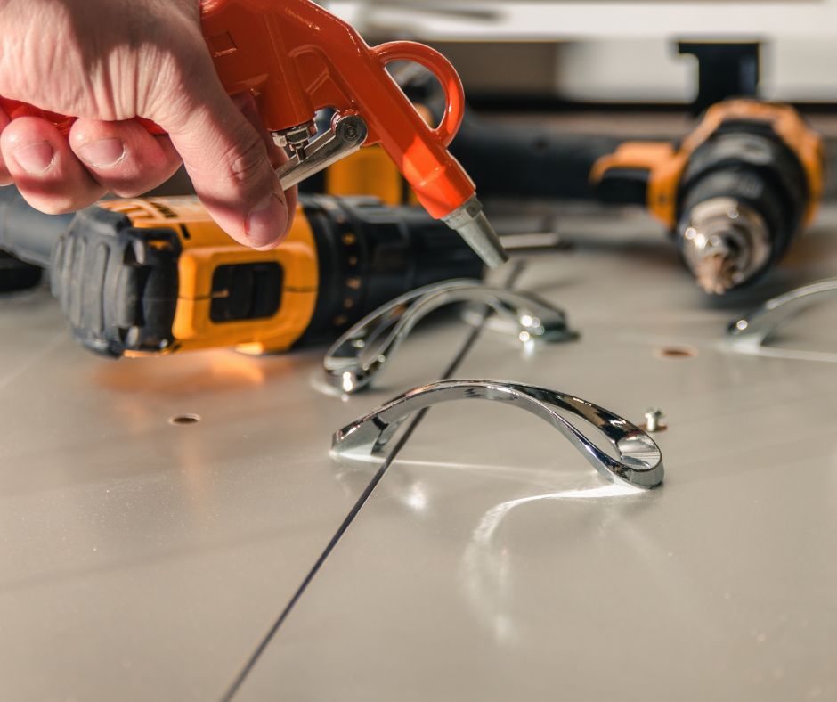 AIR TOOLS &amp; ACCESSORIES